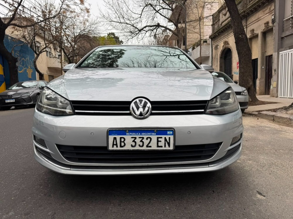 Volkswagen Golf Highline — foto 6